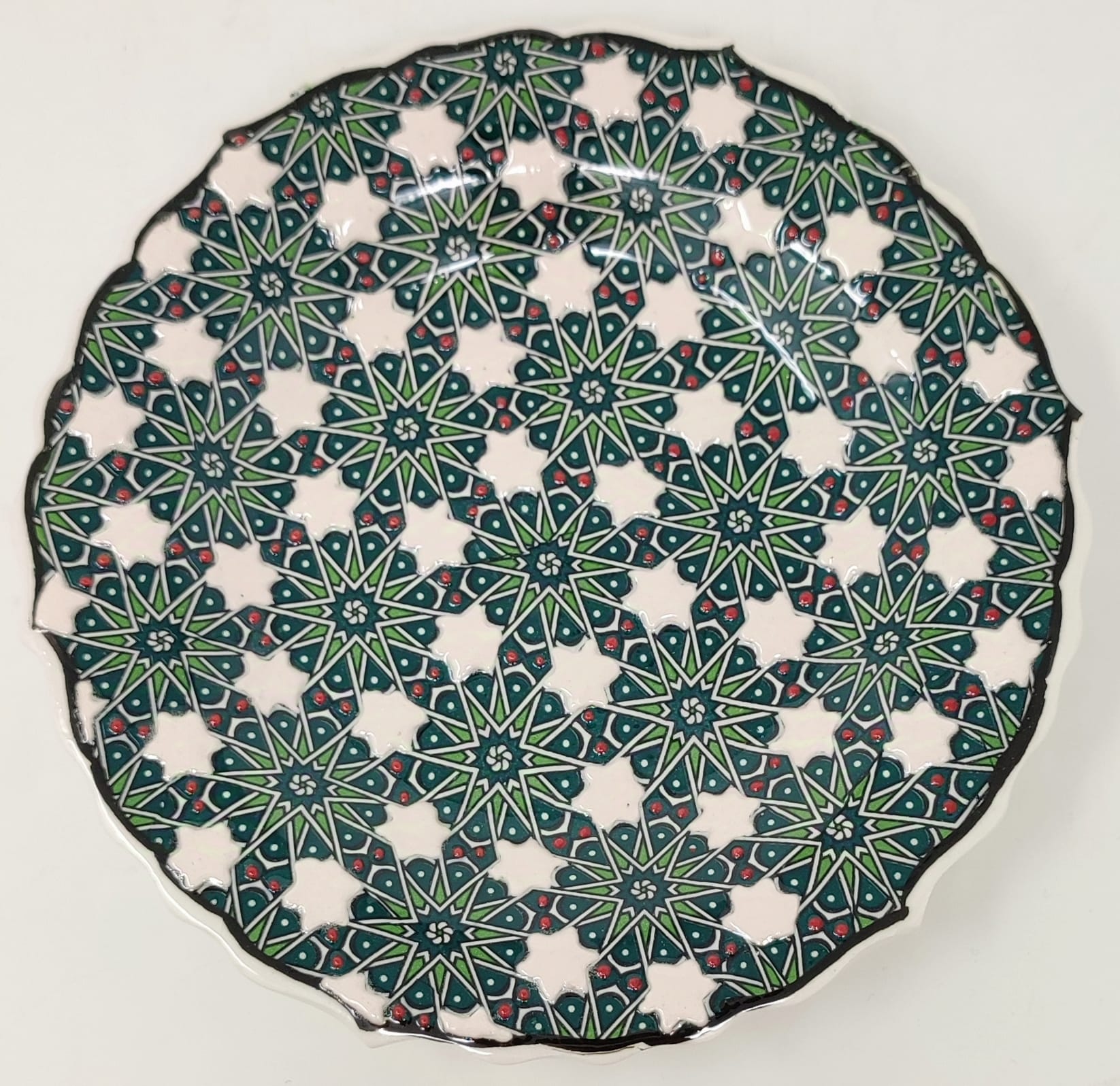 Hand Made Plate 18 cm 1052 