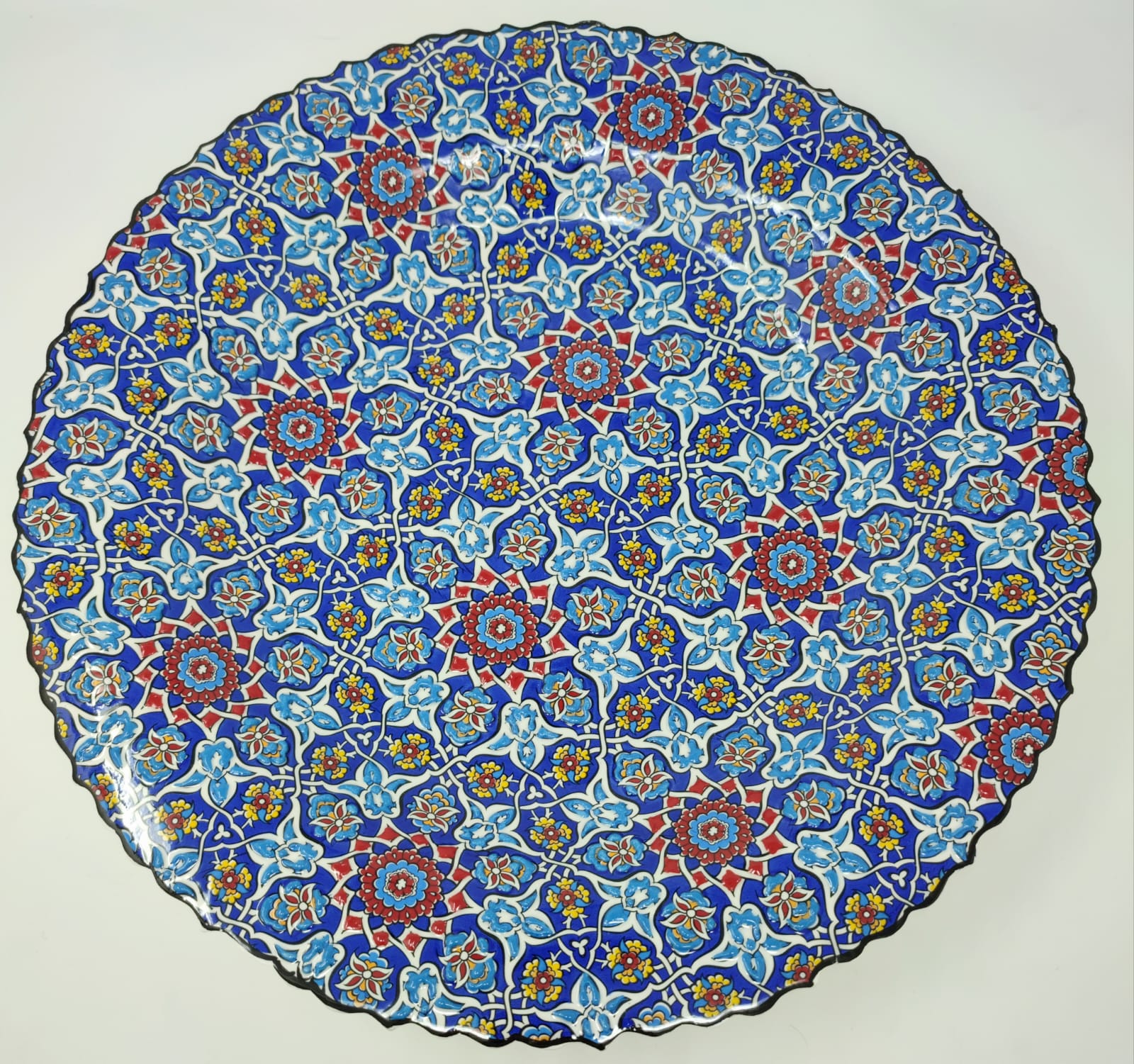 Hand Made Plate 40 cm 1070 