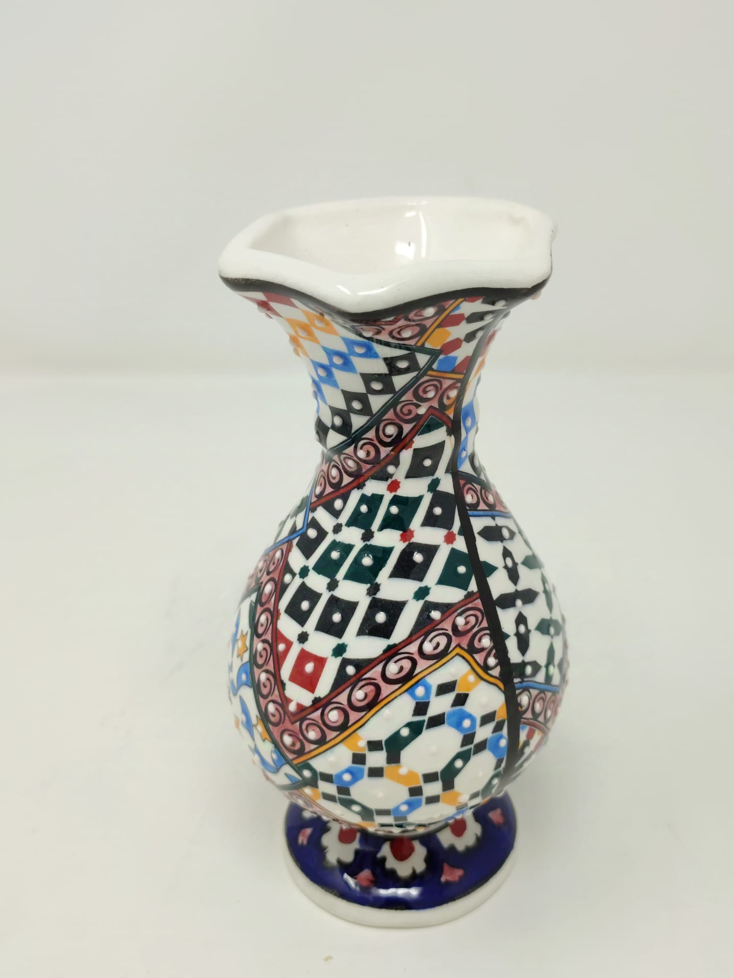  Hand Made Decorative Vase 15 cm 1080 