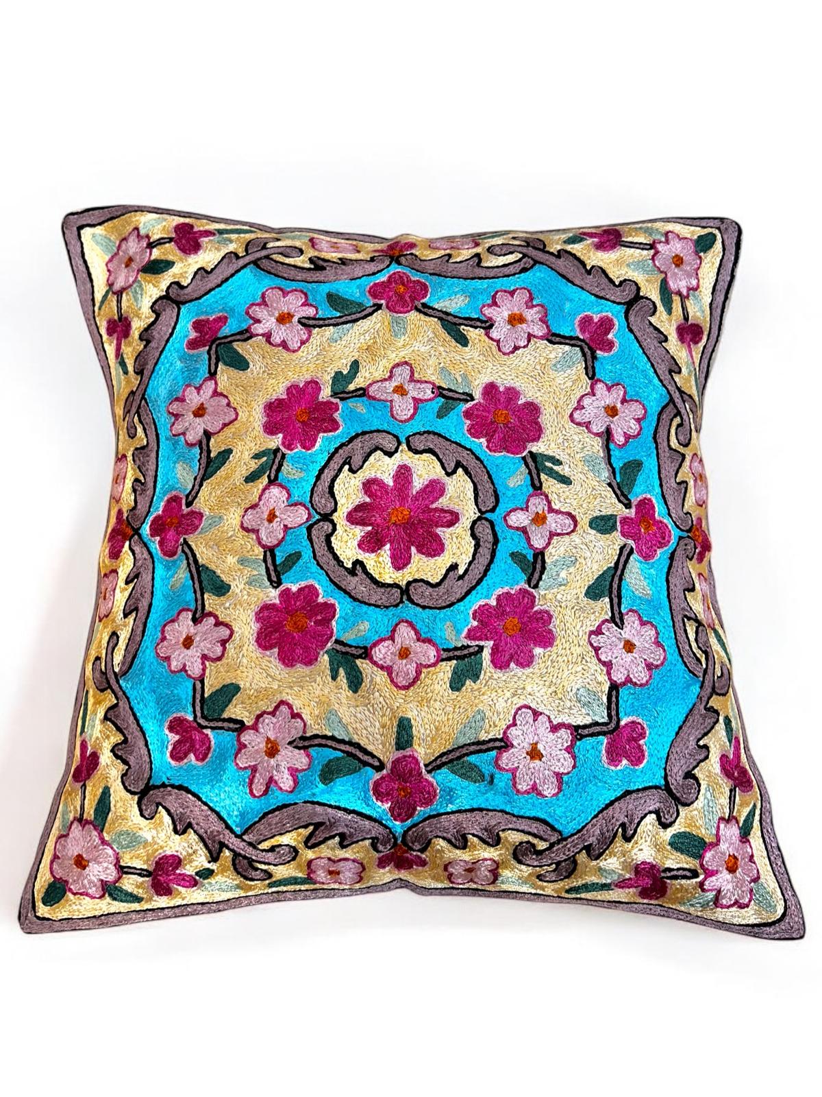 Full Embroidered Cushion 40x40 cm 4007