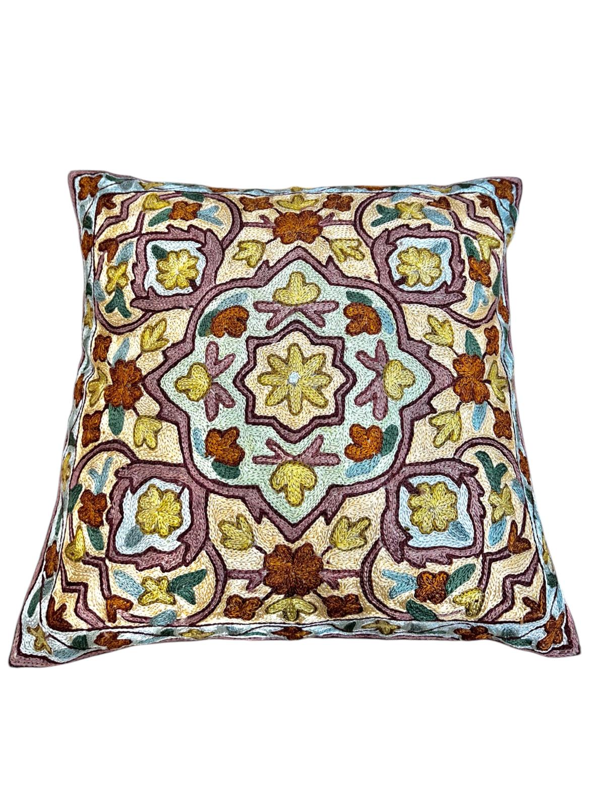 Full Embroidered Cushion 40x40 cm 4008